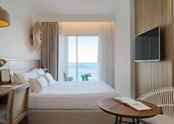 Готель Melia Ibiza - Adults Only 4*