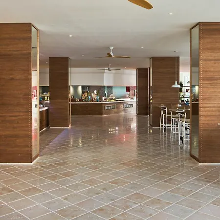 Szálloda Melia Ibiza - Adults Only Santa Eularia des Riu